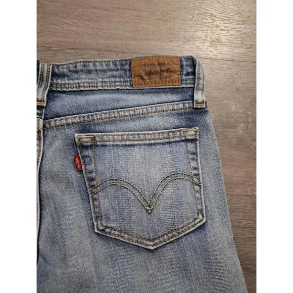 Levi's 518 Women's Bootcut Jeans Vintage, Super Low, Size 7, Light Wash - Picture 5 of 6